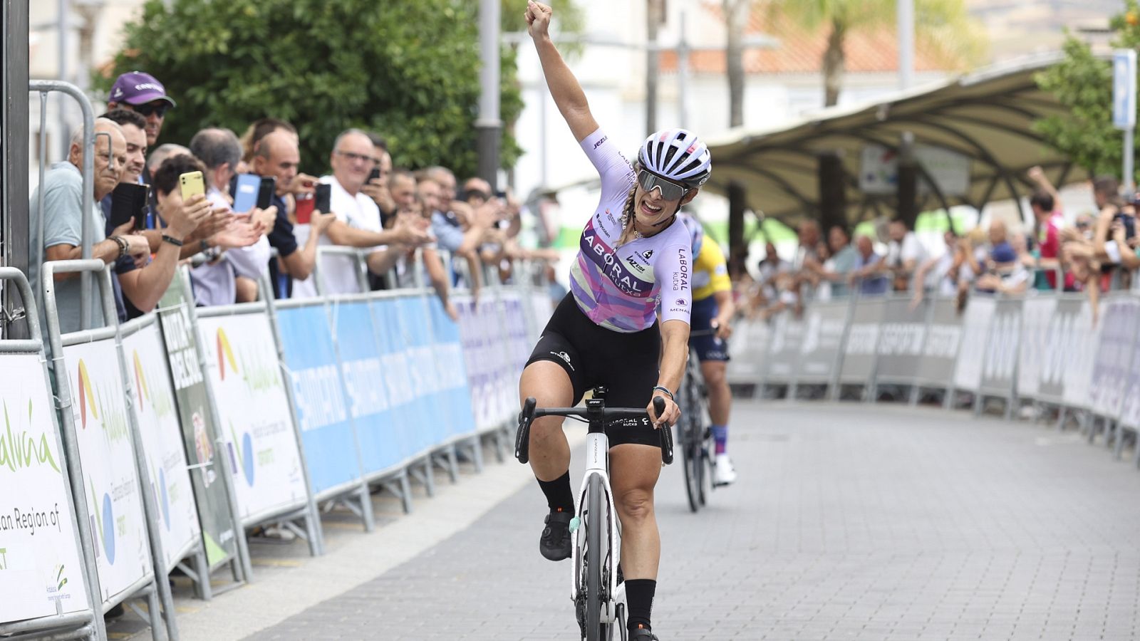 Ciclismo - Vuelta a Andalucía Élite femenina. 3ª etapa resumen - ver ahora