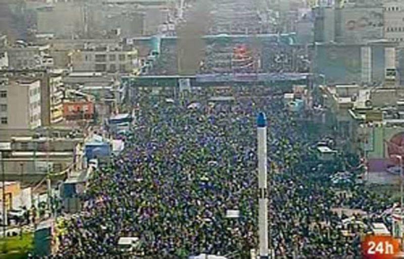 Tensión en el aniversario de la Revolución iraní | Ver