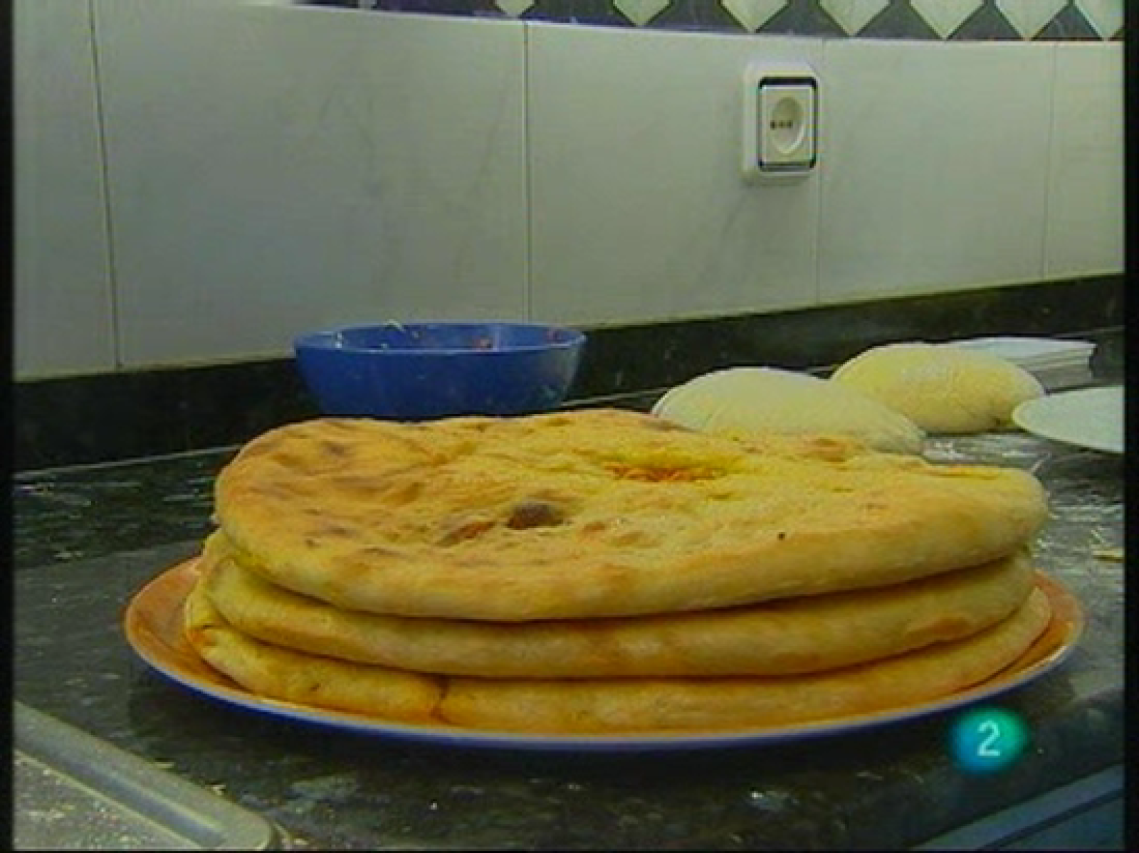 Babel en TVE - Sabores del mundo: Los pirogi del Cáucaso, tortas rellenas de Osetia del Norte