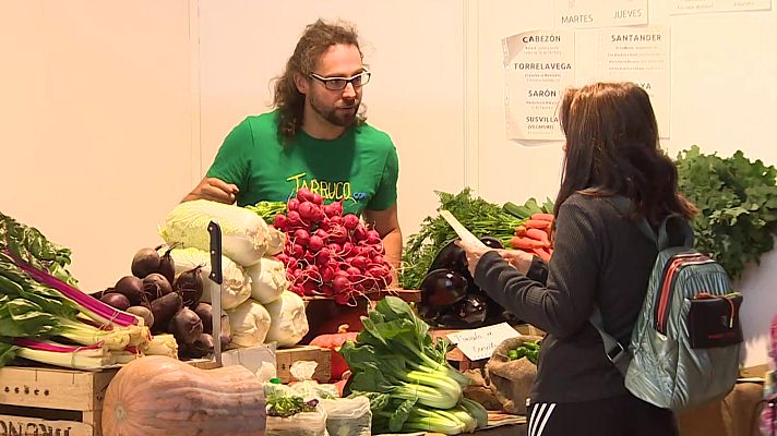 Telediario 2 - Más de la mitad de los españoles pagaría más por un producto si es sostenible
