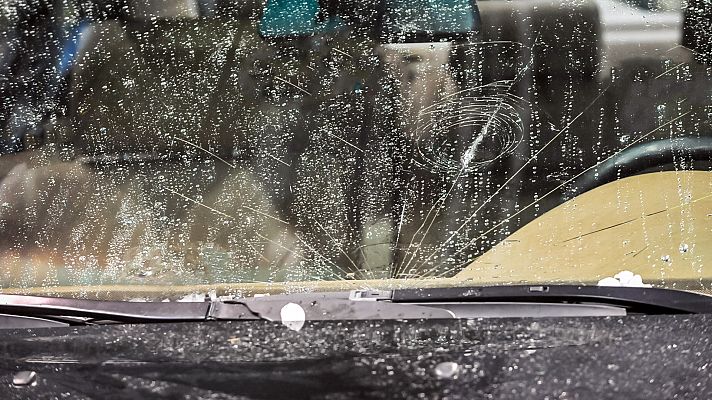 Hablando claro - ¿Cómo se sostiene el granizo en las nubes?