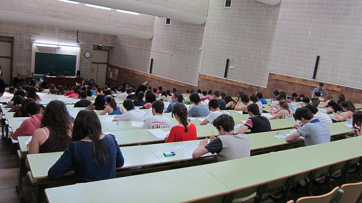 Telediario 2 - Alumnos y expertos piden más orientación sobre qué estudios elegir una vez terminado el instituto