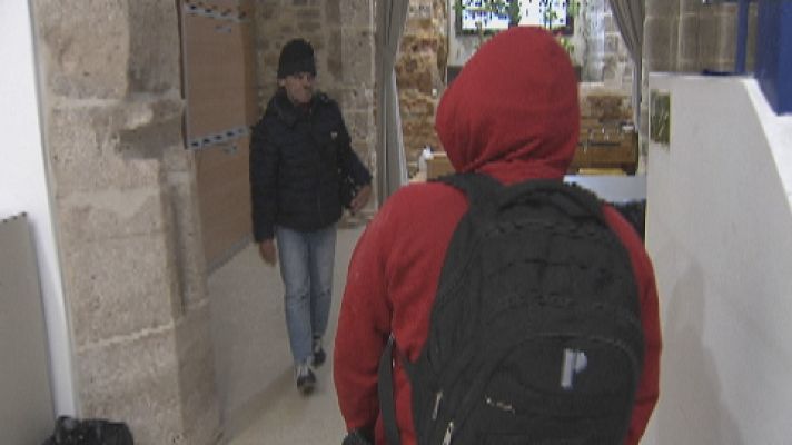 L'informatiu - Comunitat Valenciana - 50.000 personas atendidas por Cáritas en 2022 en Valencia y el norte de Alicante