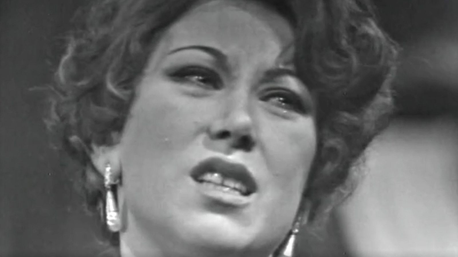 Teatro de siempre - La salvaje - Teatro en el Archivo de RTVE | Ver