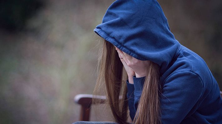 Telediario 1 - Casos de violaciones grupales a menores : "La ciudadanía no entiende porque los agresores están impunes en la calle"