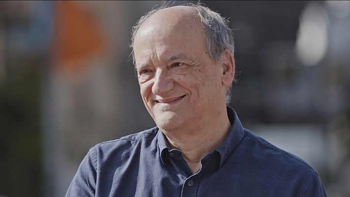 Un país para leerlo - Entrevista a Gustavo Martín Garzo