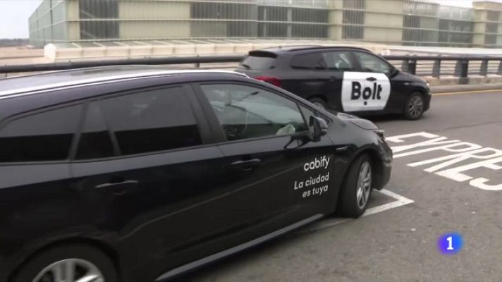 L'Informatiu - La justícia europea rebutja el reglament que limita el nombre de llicències VTC