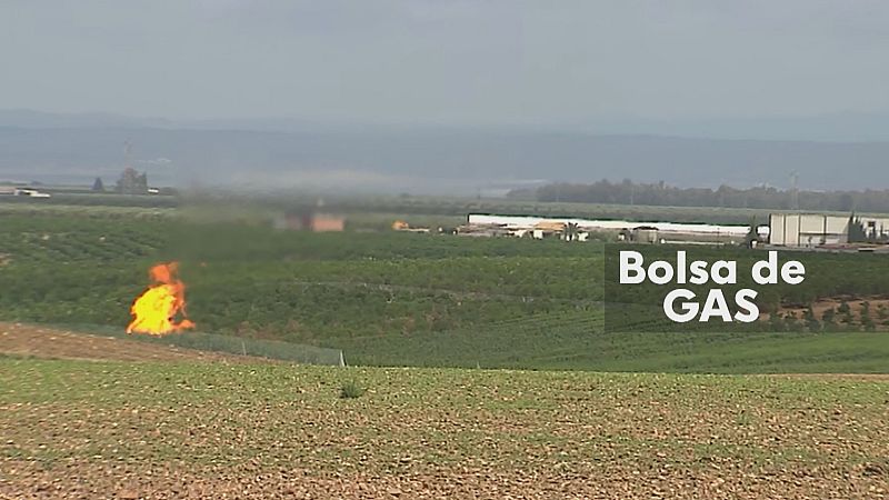 Columna de fuego en Fuente Carreteros - Ver ahora