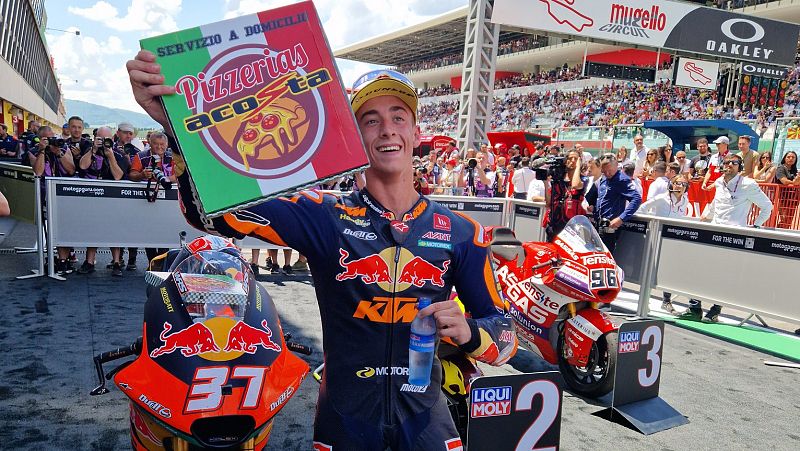 Pedro Acosta, a RTVE: "Hoy hemos repartido pizza más rápido que nadie"