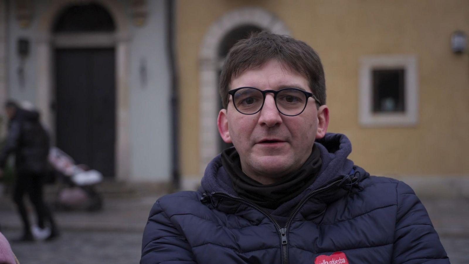 Víctor Juan, analista en Varsovia - Españoles en conflictos | Ver