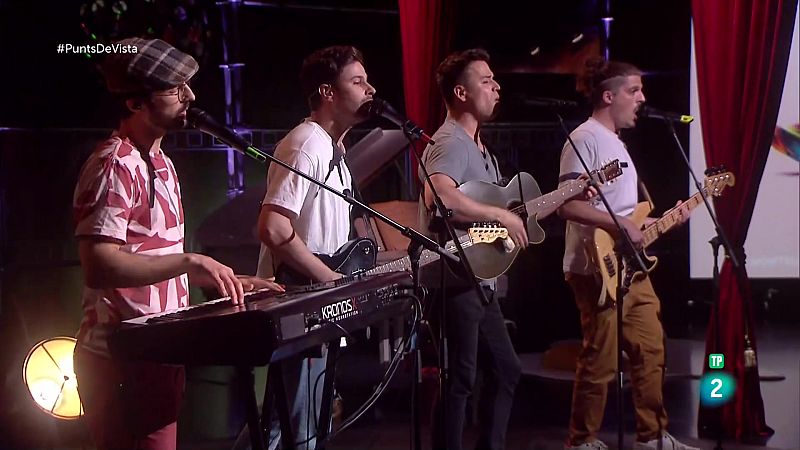 Punts de vista - 'Les Montses' interpreten 'Alcem les copes'