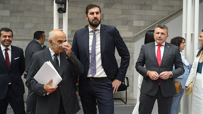 Vox amenaza con repetir las elecciones en Murcia | Ver