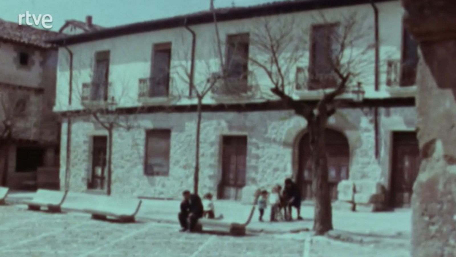 Aquí España - Covarrubias - Aquí España | Ver