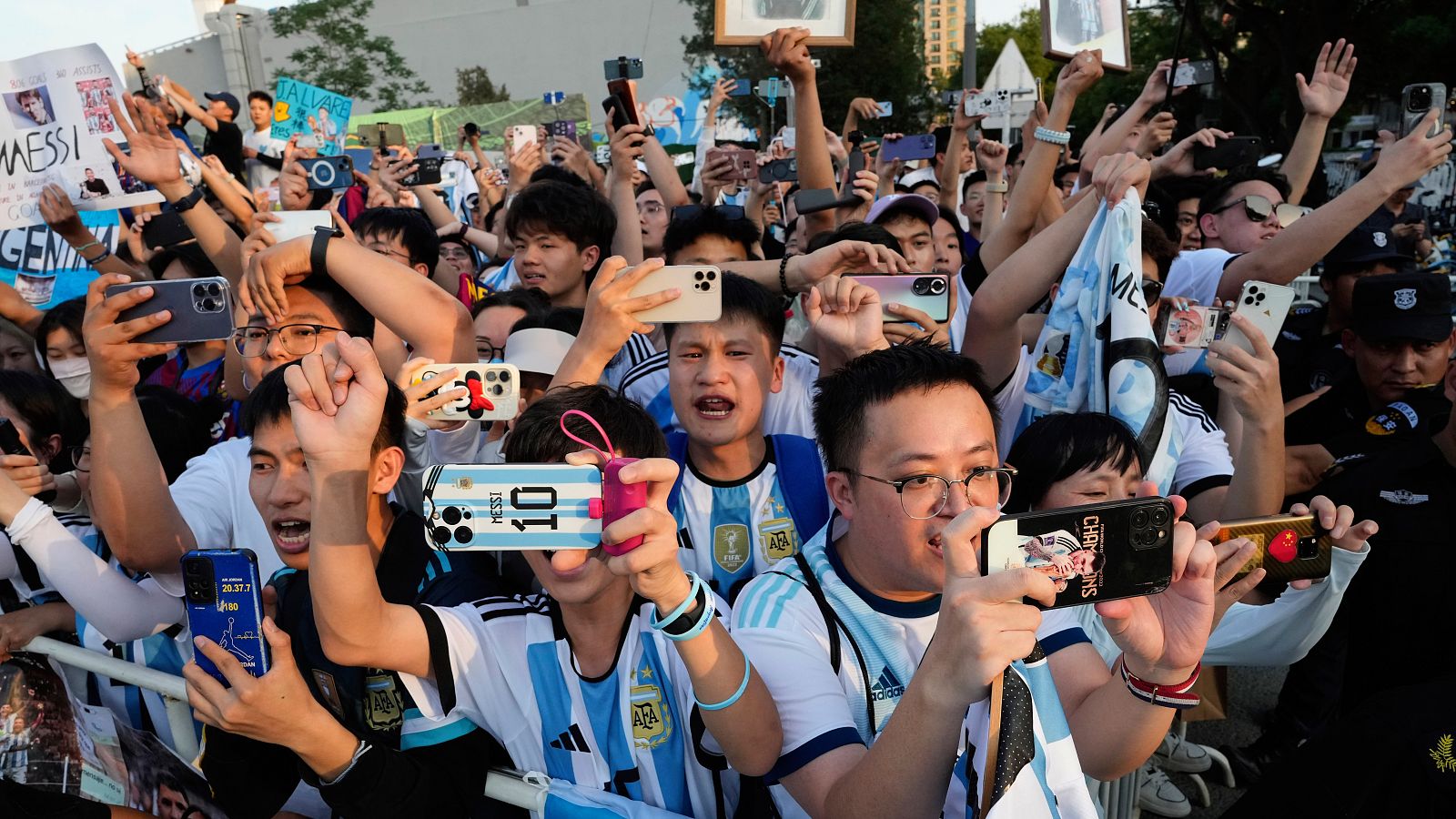 Se desata la 'Messimania' en China - ver ahora