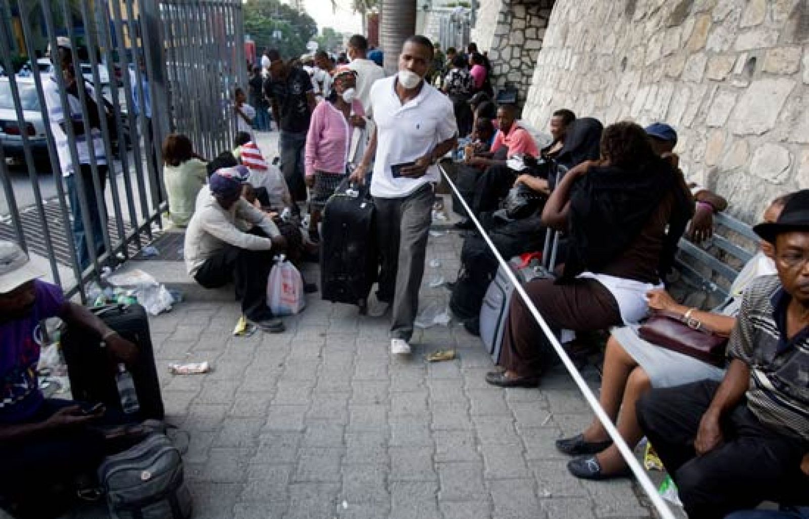 Muchos estudiantes de Haití buscan continuar sus estudios en el extranjero | Ver