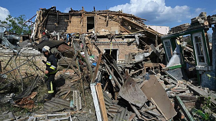 Telediario Fin de Semana - Járkov almacena los restos de proyectiles para llevar a Rusia ante los tribunales