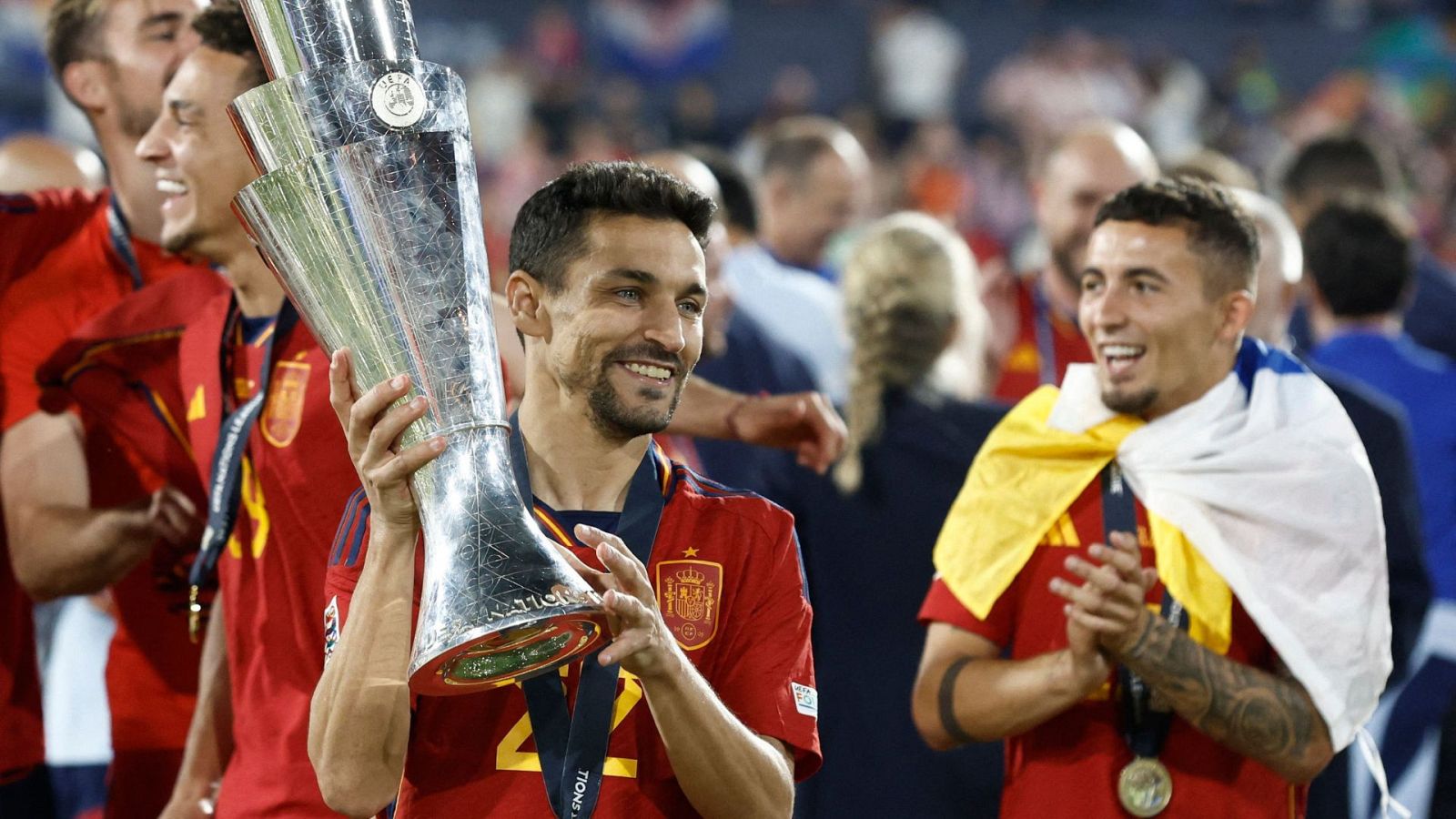 Navas, entre lágrimas: "La afición se merecía todo esto después de tanto tiempo"