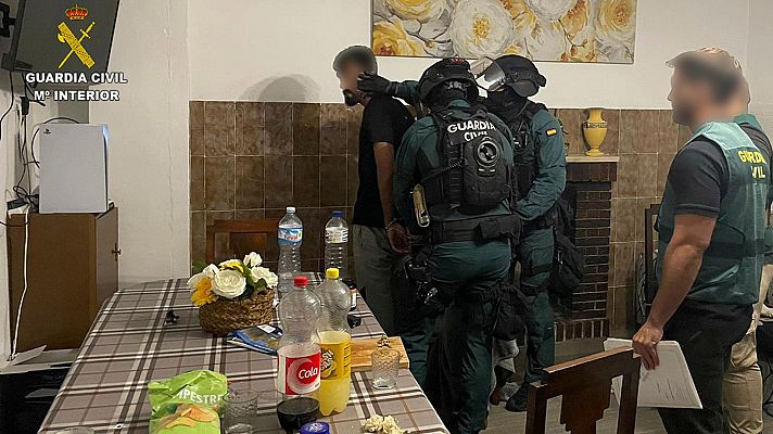 La hora de La 1 - La Guardia Civil libera a una persona tras 11 días secuestrada, entre Alicante y Murcia