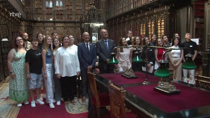 Parlamento - 40 años de autonomía canaria, desde el instituto