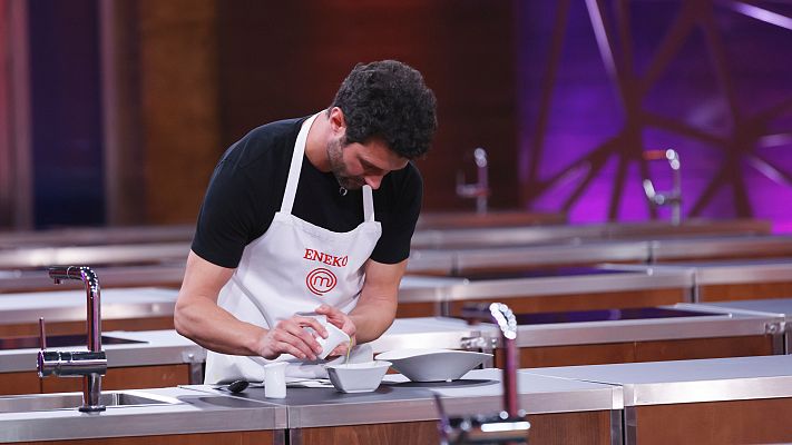 MasterChef - Eneko brilla replicando el plato de Toño Pérez