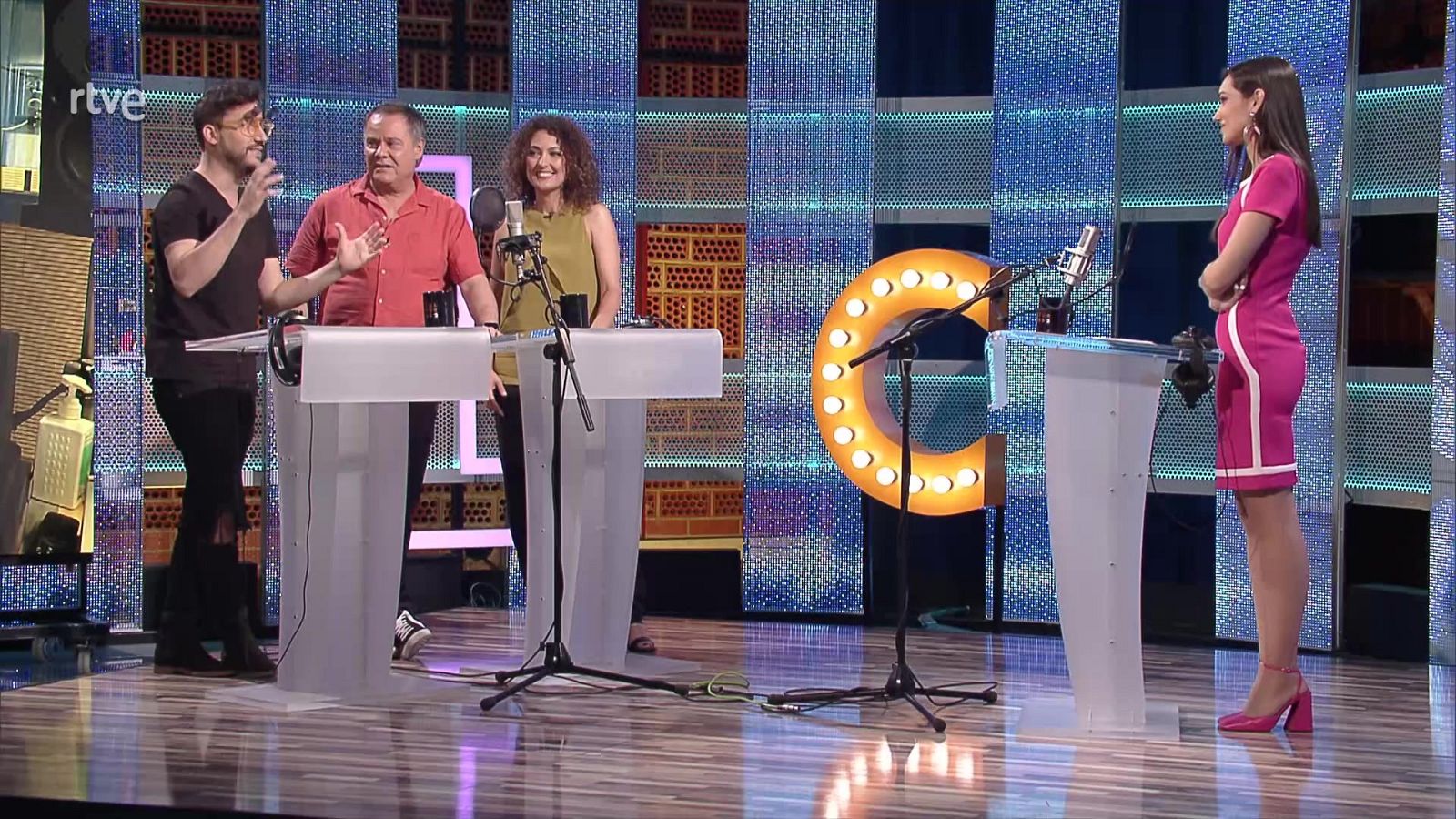 Culturas 2 - Entrevista a Eduardo Gutiérrez, Aurora González y Daniel Morales - Culturas 2 | Ver