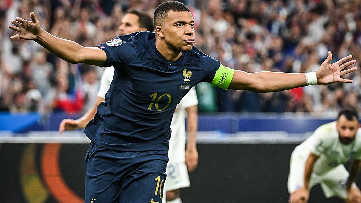 Telediario 1 - Mbappé da la victoria a Francia e Inglaterra apabulla a Macedonia del Norte