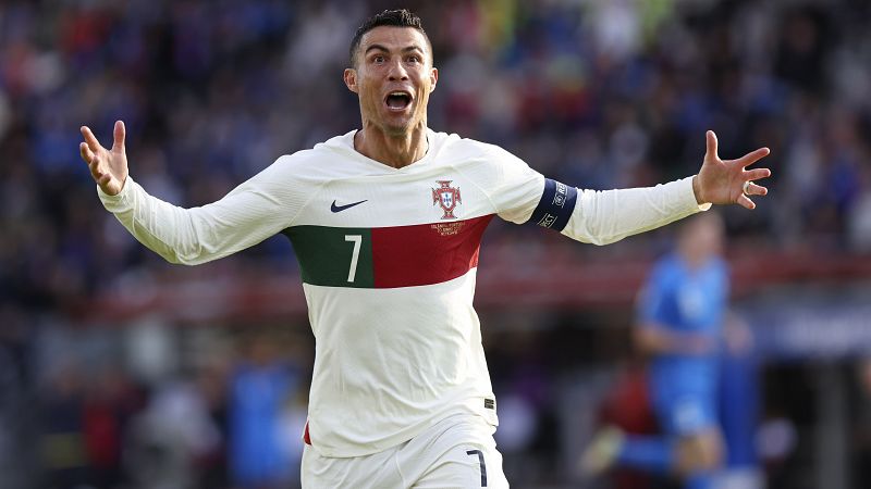 Cristiano Ronaldo: gol, victoria y partido 200 con Portugal