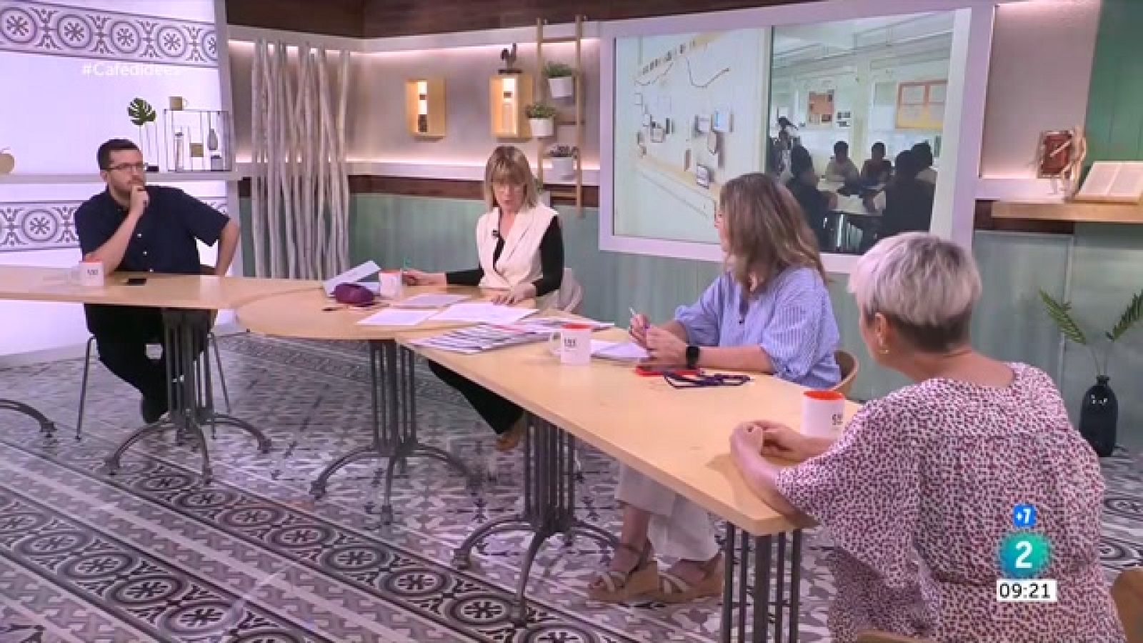 Xavier García Albiol, 'L'illa deserta' i el restaurant Disfrutar