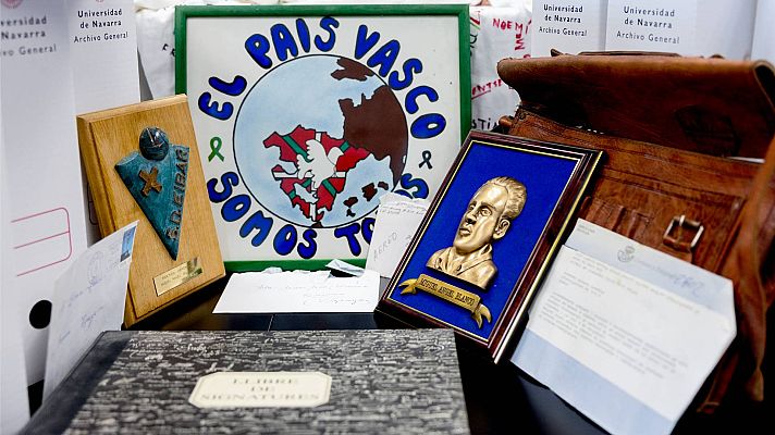 Telediario 1 - La Universidad de Navarra analizará  y catalogará miles de cartas escritas por ciudadanos anónimos a Miguel Ángel Blanco