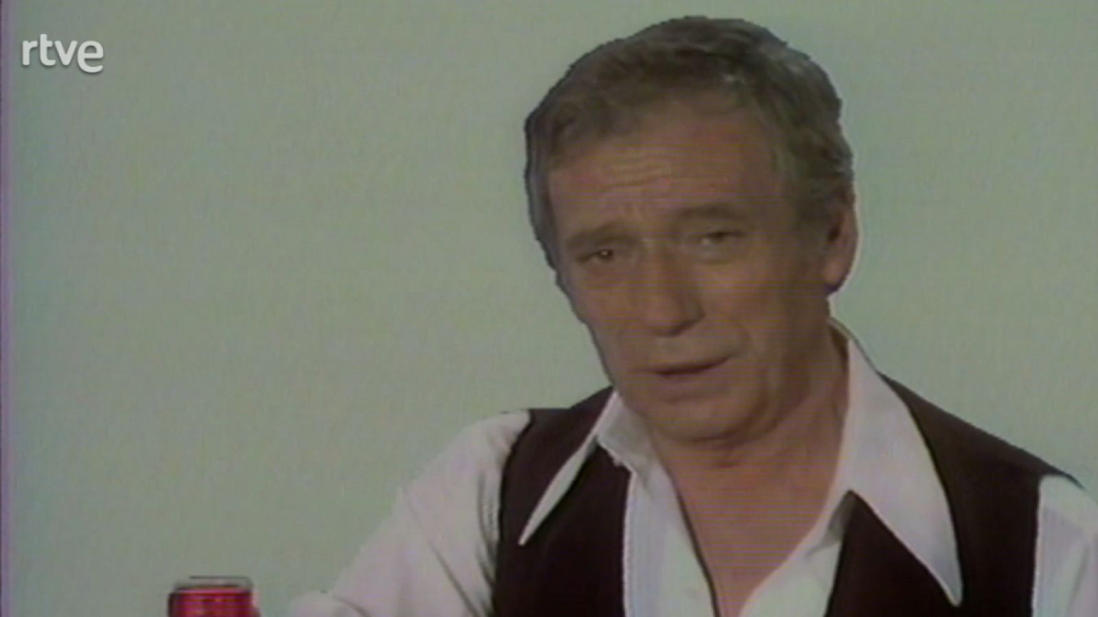 Música maestro - Actor, cantante o showman: Yves Montand