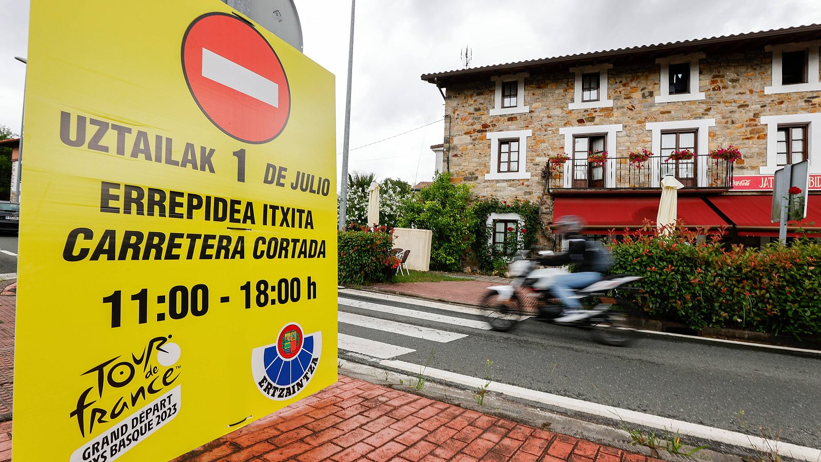 Máxima seguridad en Bilbao para el comienzo del Tour de Francia - ver ahora