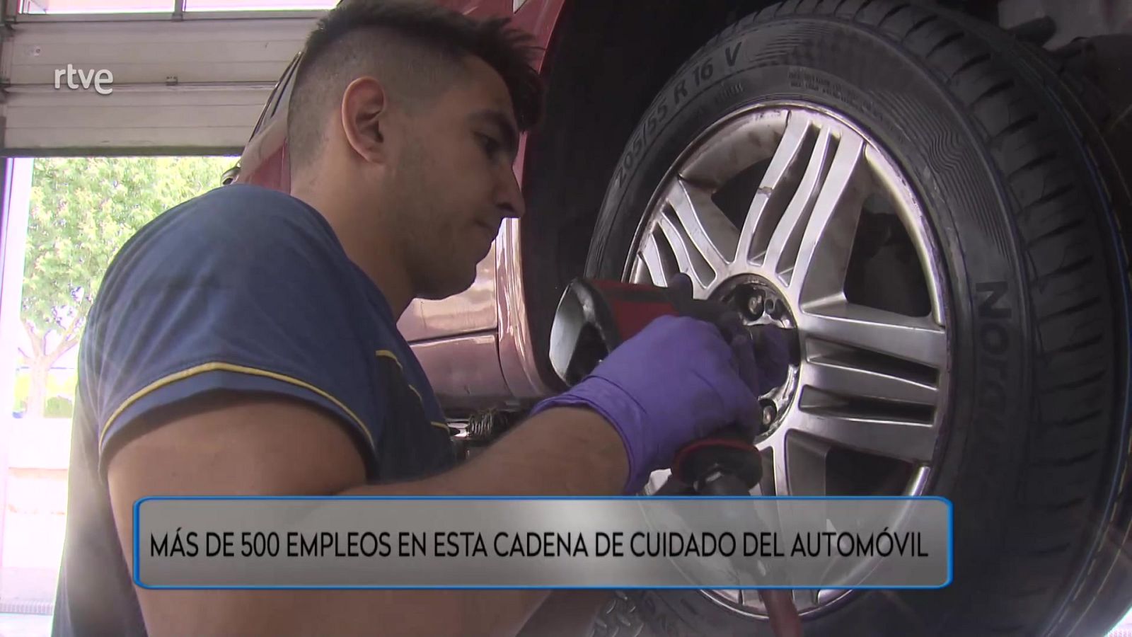 AQUÍ HAY TRABAJO - 560 empleos en cadena de reparación de automóviles - ver ahora