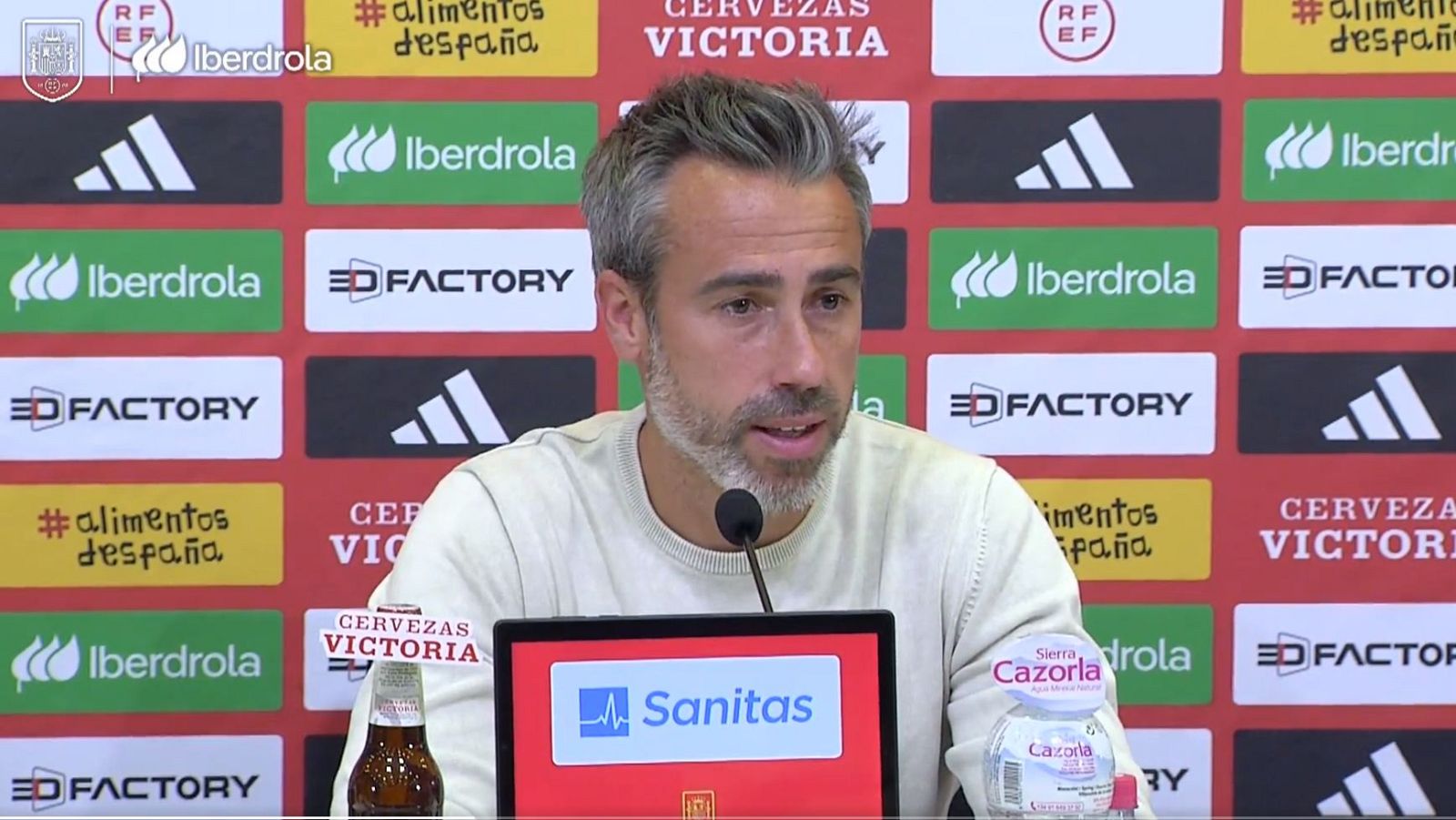 Vilda: "Seguimos con las mismas capitanas" - Fútbol | Ver