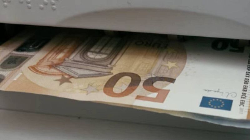 La UE en tu día a día: moneda única o viajar sin pasaporte | Ver