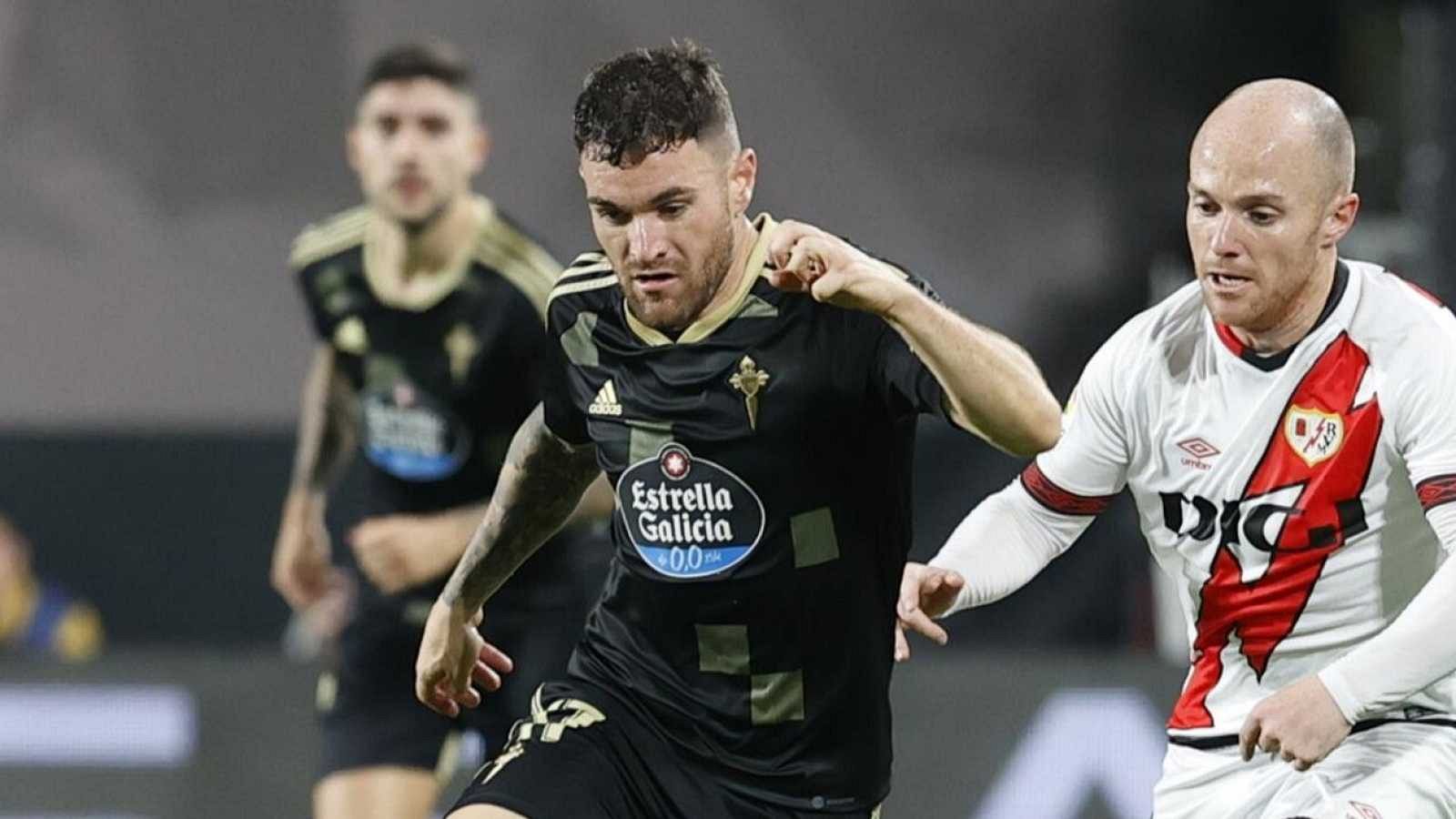 Javi Galán, nuevo fichaje del Atlético, pasa el reconocimiento médico | Ver