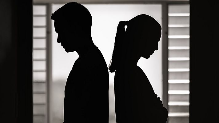 Hablando claro - ¿Tiene fecha de caducidad el amor? Las fases de las relaciones de pareja