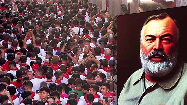 San Fermín - Hemingway, "corresponsal del pasado" del tercer encierro de San Fermín: "Los móviles son como una prolongación de la mano"