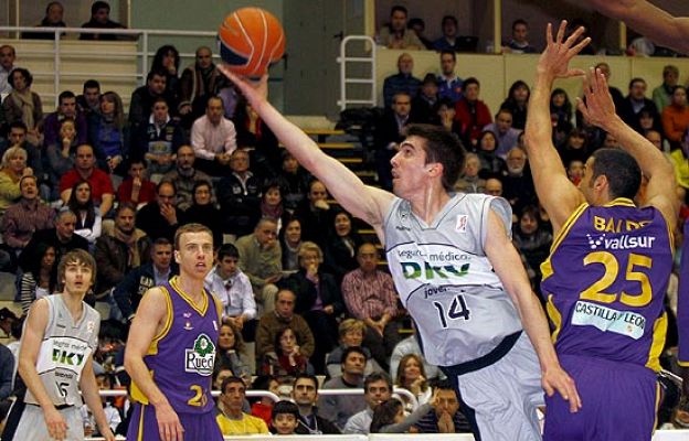 Baloncesto en RTVE - Blancos Rueda 71-67 DKV Joventut