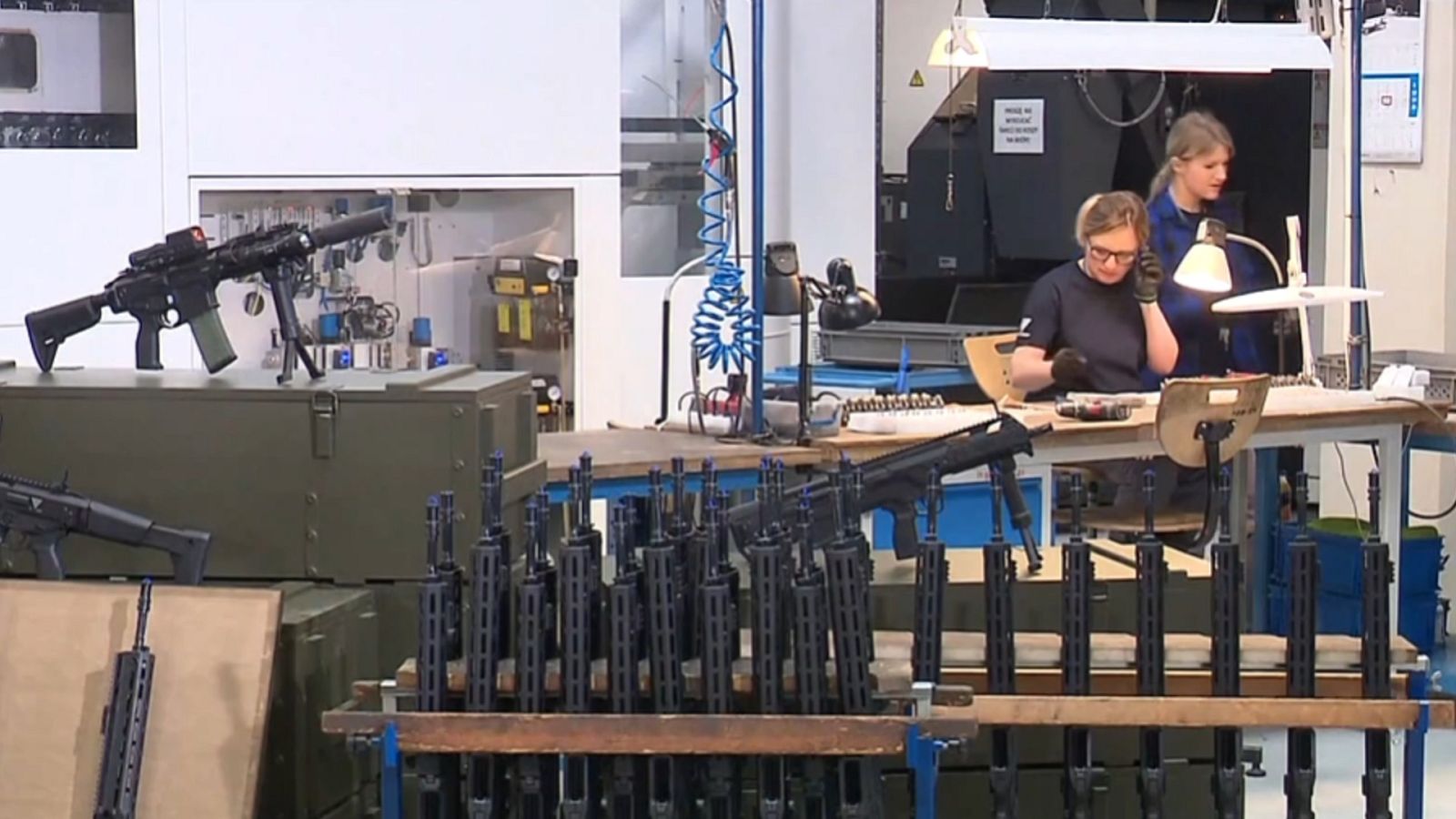 Día Internacional para la destrucción de las armas ligeras: el 85% las poseen civiles Día Internacional para la destrucción de las armas ligeras: el 85% las poseen civiles