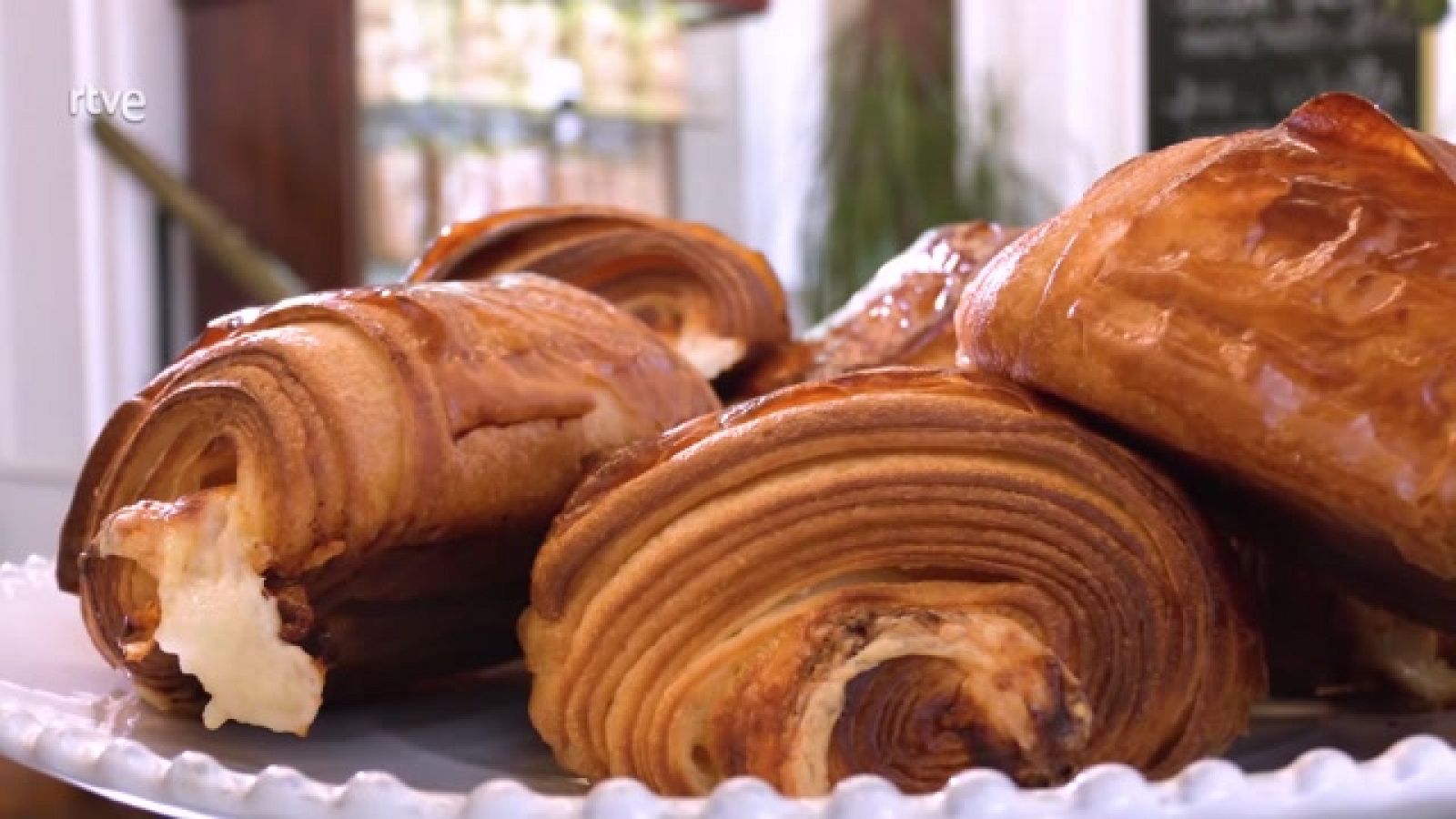 Así se hacen las napolitanas de jamón y queso - Ahora o nunca | Ver