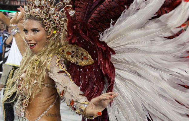 Telediario 1 - Telediario en 4' - 14/02/10