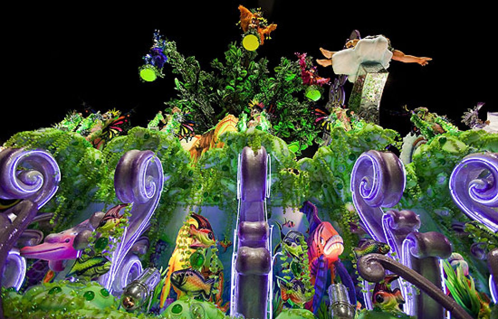 Carnaval en medio mundo