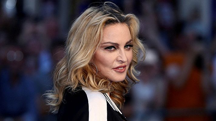 Telediario 1 - Madonna anuncia que volverá a los escenarios en octubre, tras superar una grave infección