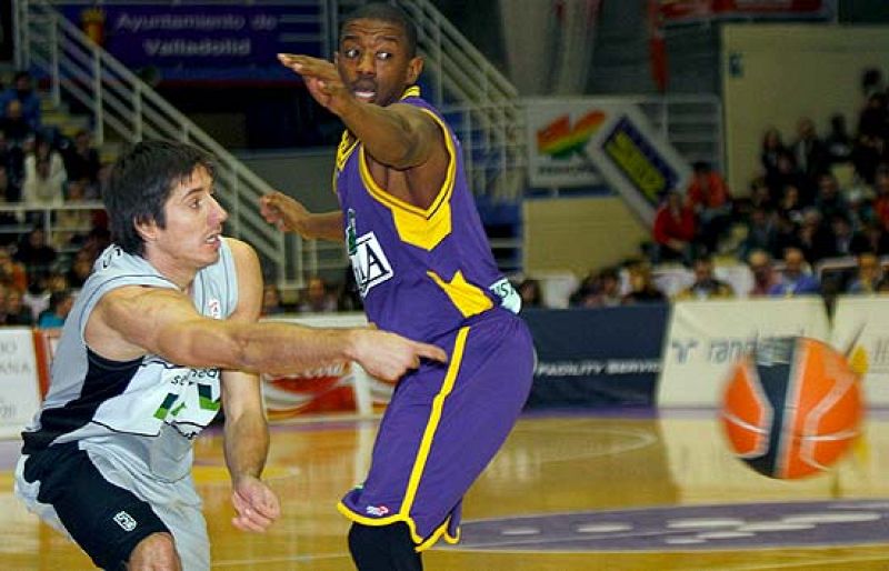 Blancos de Rueda 71 - 67 DKV Joventut - Baloncesto en RTVE | Ver