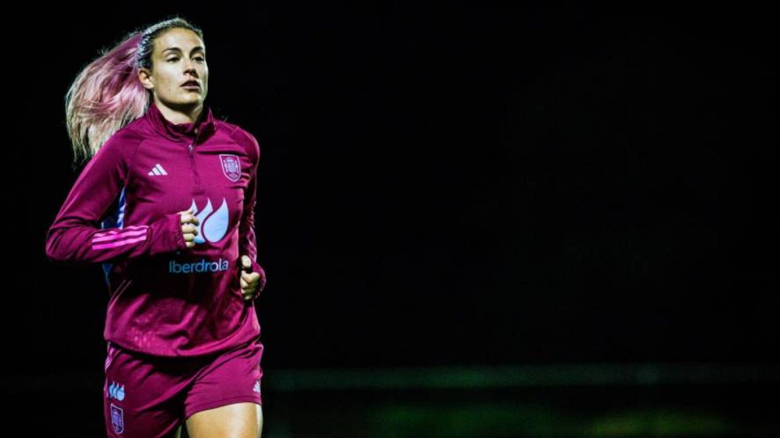 Alexia Putellas entrena al margen del grupo antes del amistoso contra Vietnam | Ver