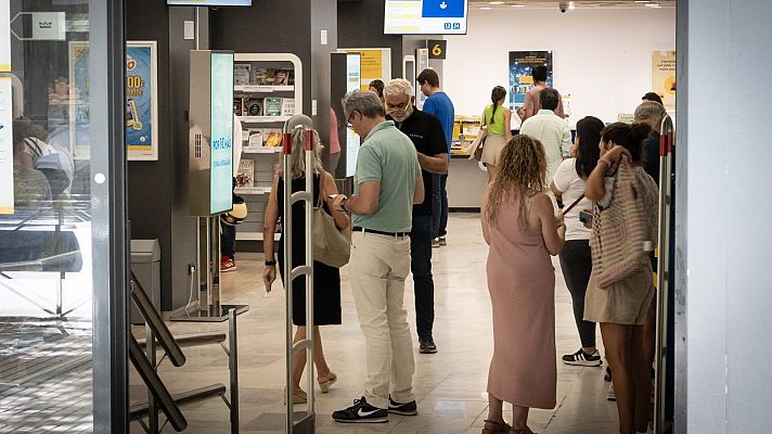 Telediario 2 - Termina el plazo para solicitar el voto por correo