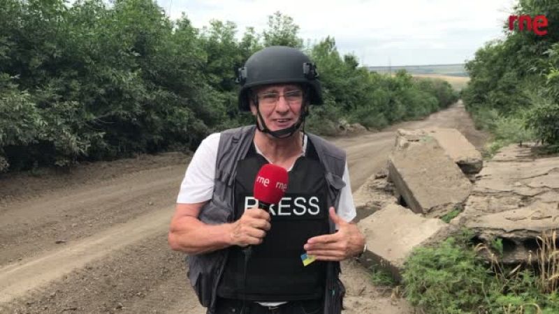 Radio 5 Actualidad - Llegan las primeras bombas de racimo a Ucrania