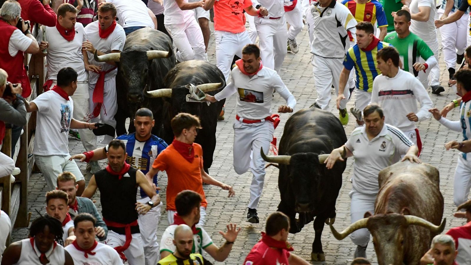 Los encierros de San Fermín cada vez son más rápidos y limpios