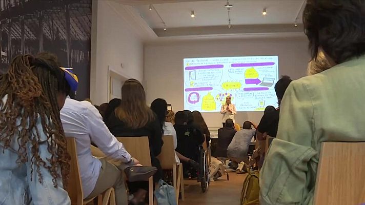 Telediario 2 - Las inquietudes de los jóvenes a las puertas de la cumbre UE - América Latina