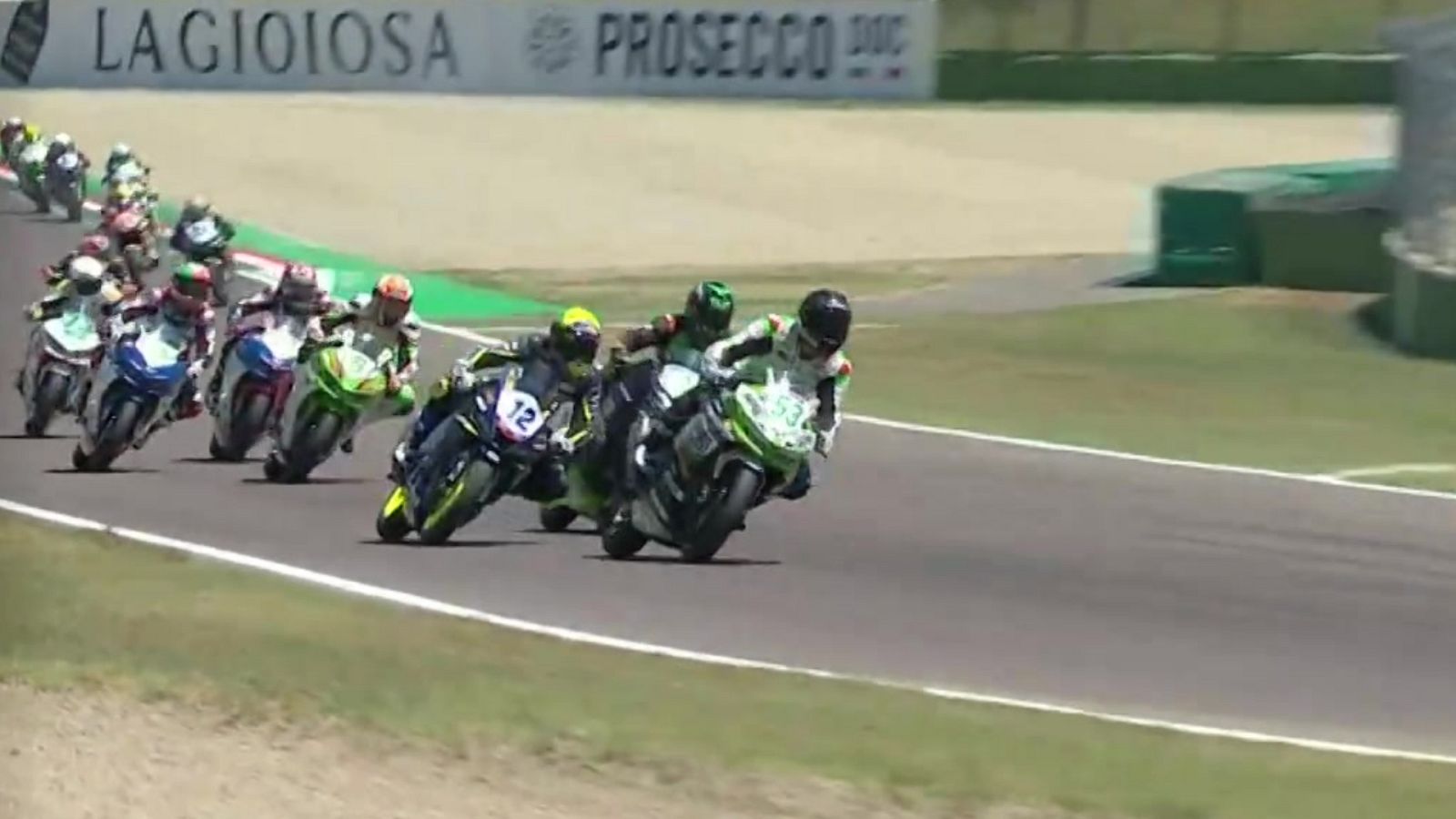 Motociclismo - Campeonato del Mundo Superbike Imola. WorldSSP300 1ª carrera - ver ahora